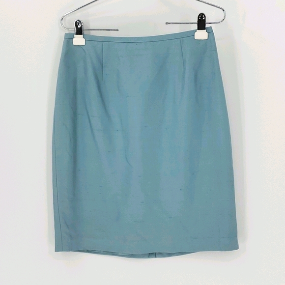 Ann Taylor Dresses & Skirts - ANN Taylor silk pencil skirt, size 10, blue..